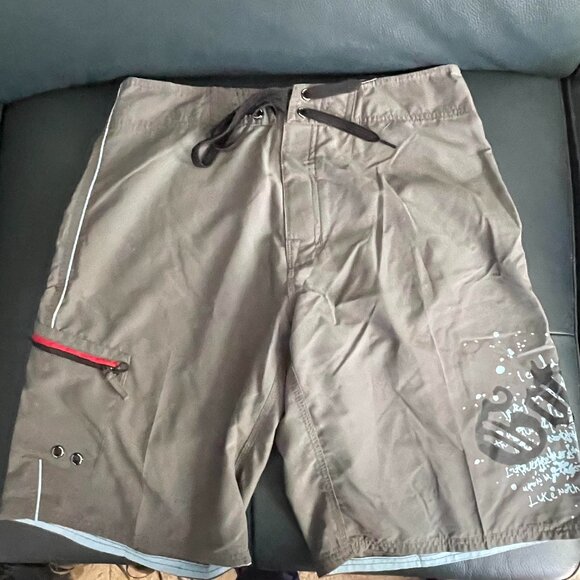 Gotcha men's board shorts. Gray. Size 32. NWT - Picture 1 of 3
